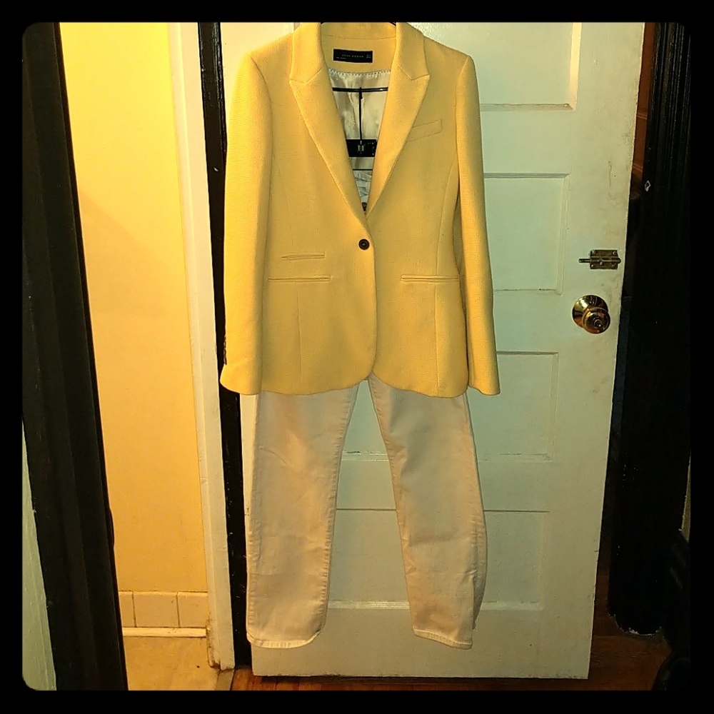 Yellow Zara sports coat